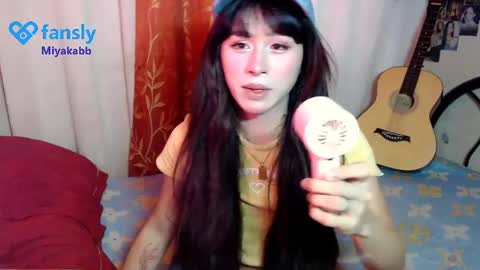 Snapshot of miyakabebe chatting on May 2026 10:15:02 PM Miyakabebe online show from May 2026 10:15:02 PM