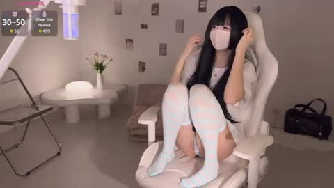 Snapshot of miyu_aikawa chatting on June 2026 05:28:01 PM Miyu online show from June 2026 05:28:01 PM
