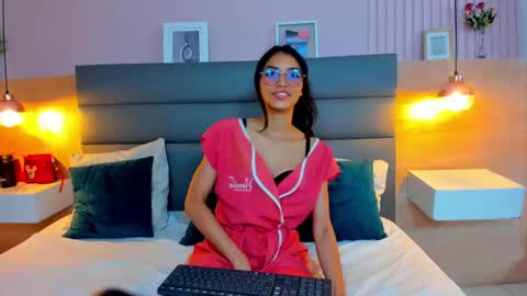 Miyu online show from September 2025 05:38:01 PM