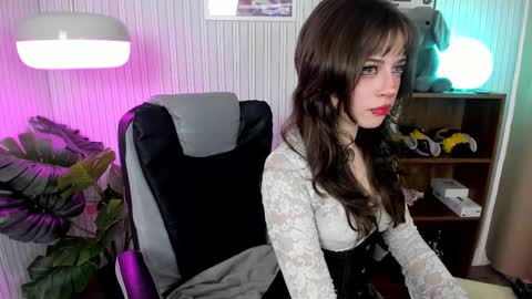 miyuki_wolf online show from October 2025 08:54:02 PM