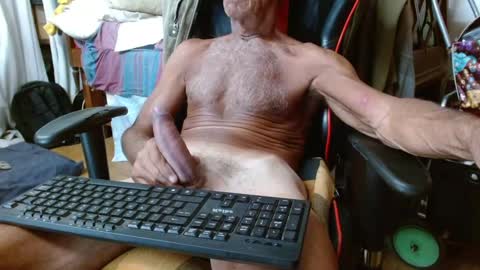 Mario jose online show from December 2024 01:03:02 AM