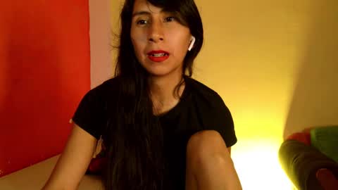 MoonLipson online show from February 2025 05:53:02 AM