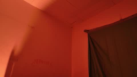 MoonLipson online show from March 2026 02:59:01 AM