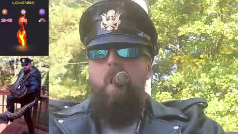 Snapshot of mmazsnake chatting on October 2025 07:14:01 PM SMOKINsnakeEYEZ online show from October 2025 07:14:01 PM