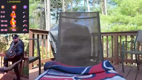 Snapshot of mmazsnake chatting on April 2026 08:04:01 PM SMOKINsnakeEYEZ online show from April 2026 08:04:01 PM