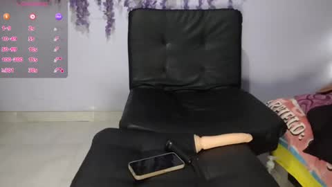 mmdanielamm online show from June 2026 01:13:01 PM