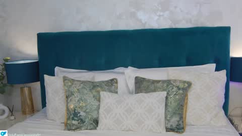 Jessie online show from March 2025 12:18:01 AM