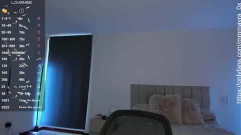 Snapshot of mmmayra_0x chatting on November 2025 09:06:01 PM MAYRA online show from November 2025 09:06:01 PM