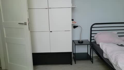 mmminnie online show from February 2026 10:30:01 AM