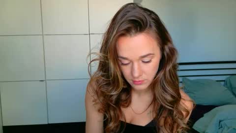 mmminnie online show from March 2026 11:17:01 AM