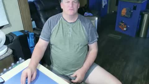 mmmthatsfunnn online show from November 2025 11:37:01 PM