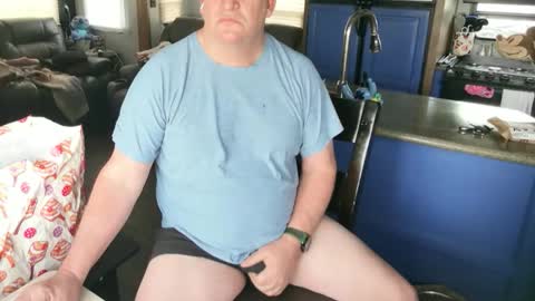 mmmthatsfunnn online show from February 2026 11:31:01 PM