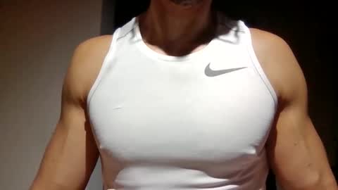 Snapshot of mmuscularman chatting on March 2026 07:57:02 AM mmuscularman online show from March 2026 07:57:02 AM