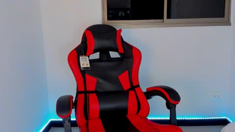 mnell28 online show from March 2026 07:11:02 AM