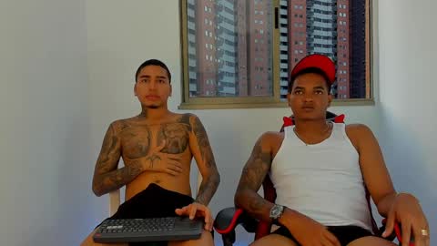 mnell28 online show from April 2026 10:54:02 PM