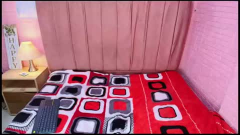 Snapshot of mnicollesweet_pri chatting on July 2026 02:05:17 AM Nicolle online show from July 2026 02:05:17 AM