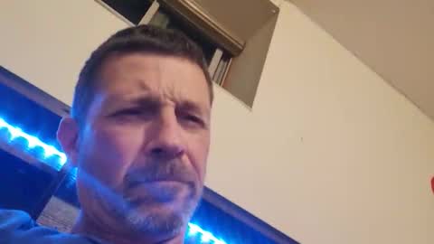 mnman4fun1111 online show from October 2025 12:44:02 AM