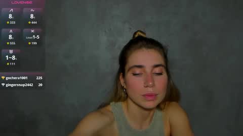 Snapshot of moanamo chatting on April 2026 01:41:02 PM Princess Moana online show from April 2026 01:41:02 PM