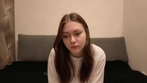 Snapshot of moanista chatting on April 2026 02:01:02 PM Alyaska online show from April 2026 02:01:02 PM