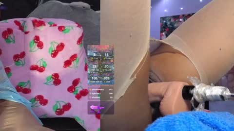 Snapshot of mocha_ chatting on December 2024 12:38:02 PM MOCHA JAMES THE NPC online show from December 2024 12:38:02 PM