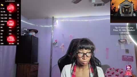 Snapshot of mocha_ chatting on October 2025 05:35:02 AM MOCHA JAMES THE NPC online show from October 2025 05:35:02 AM