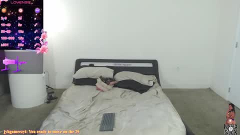 NynaStax online show from January 2025 10:11:02 PM