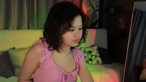 Snapshot of moco_choco chatting on April 2026 01:25:01 AM moco_choco online show from April 2026 01:25:01 AM