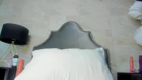 Sophia  online show from June 2026 07:35:01 PM