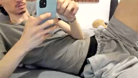 DigBreed online show from April 2026 01:33:01 AM