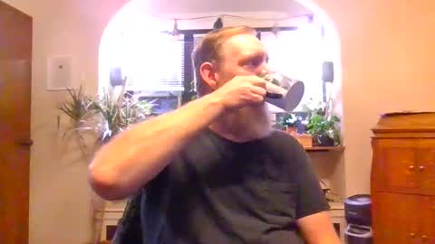 moeblick online show from December 2024 12:49:01 PM