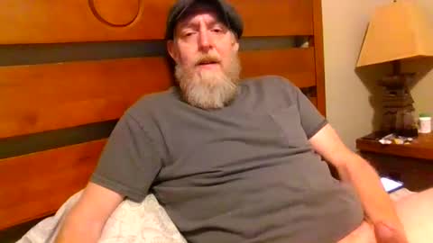 moeblick online show from December 2024 02:41:02 AM