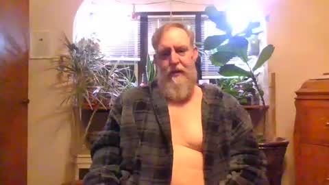 moeblick online show from October 2025 11:34:02 AM