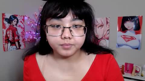 Molly online show from November 2025 04:23:02 AM