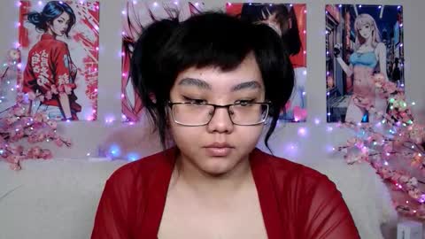 Molly online show from February 2026 05:16:02 AM