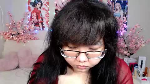 Molly online show from April 2026 04:38:02 AM