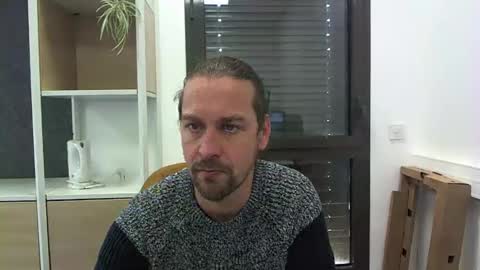 Julien online show from January 2025 12:29:01 PM