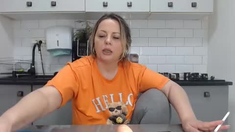 Snapshot of mojjo_erika chatting on February 2025 12:57:02 PM erika online show from February 2025 12:57:02 PM