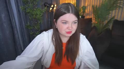 Rosa online show from October 2025 07:44:02 PM