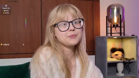 moliqin online show from June 2026 07:45:02 AM