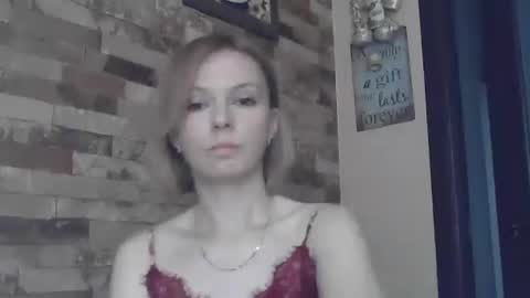 Snapshot of mollilove chatting on June 2026 08:34:01 AM mollilove online show from June 2026 08:34:01 AM