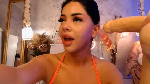 Snapshot of mollistone chatting on November 2025 07:29:01 AM Moly online show from November 2025 07:29:01 AM