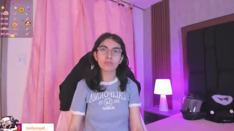 Snapshot of molly__a chatting on March 2026 02:39:02 PM Molly online show from March 2026 02:39:02 PM