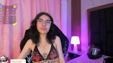Snapshot of molly__a chatting on April 2026 07:07:02 PM Molly online show from April 2026 07:07:02 PM