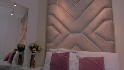 molly__evans_ online show from April 2026 07:23:02 PM