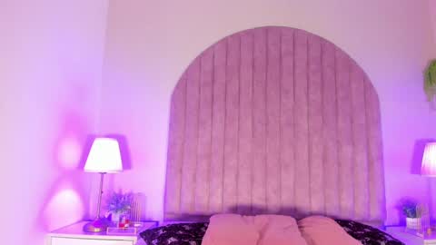 Molly Jackson online show from January 2025 12:41:02 PM