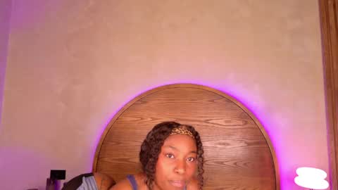 Snapshot of molly_jackson chatting on May 2026 11:23:04 PM Molly Jackson online show from May 2026 11:23:04 PM