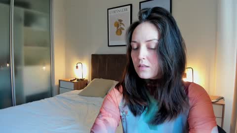 Snapshot of molly_marmalade_ chatting on January 2025 04:27:02 PM MOLLY online show from January 2025 04:27:02 PM