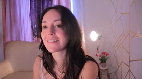   MOLLY   online show from October 2025 01:33:02 PM