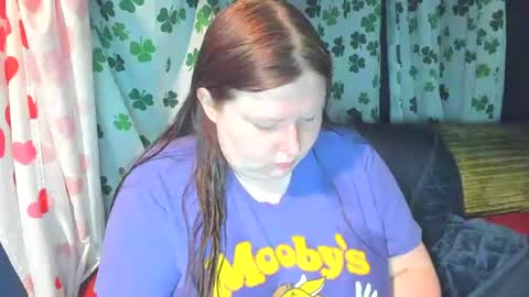 molly_moons online show from June 2026 12:33:01 PM