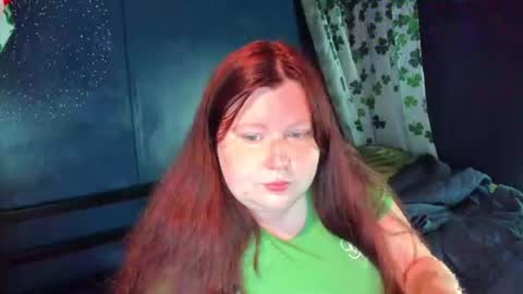 molly_moons online show from July 2026 06:10:01 PM